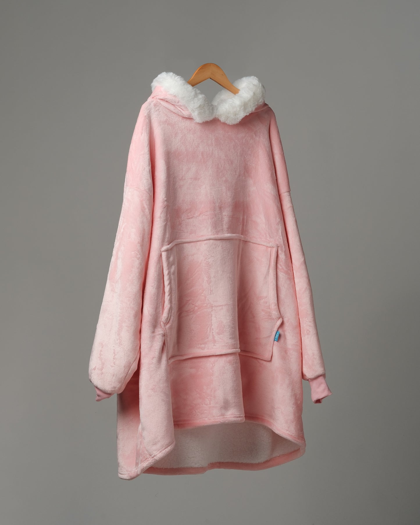 ONY Furlined Hoodie Blanket - Pink - It's Ony