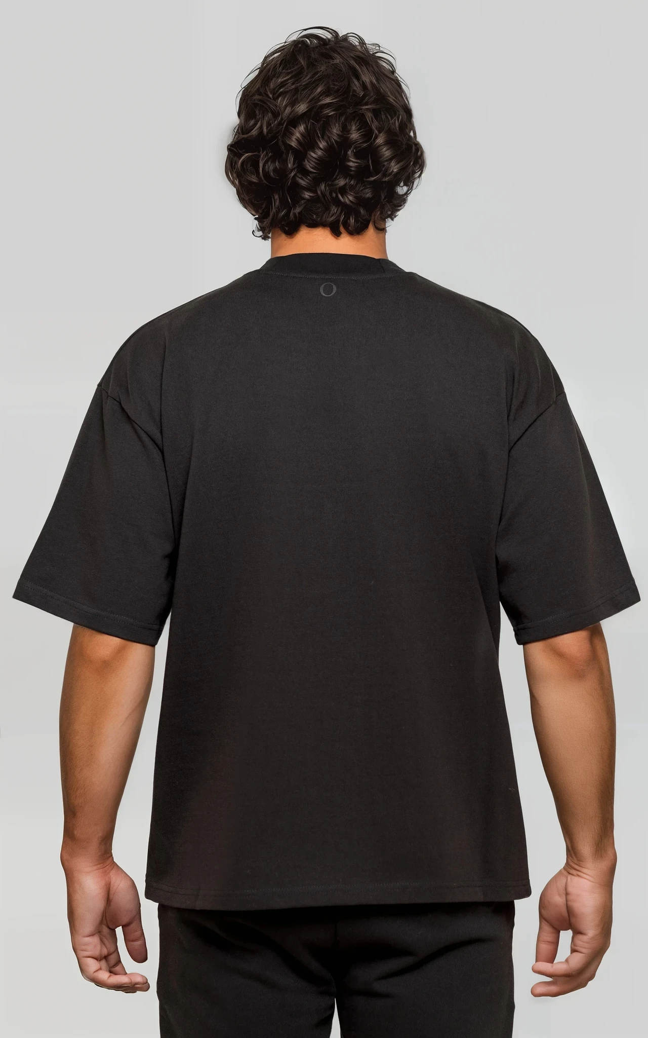 BLACK BOXY FIT T-SHIRT