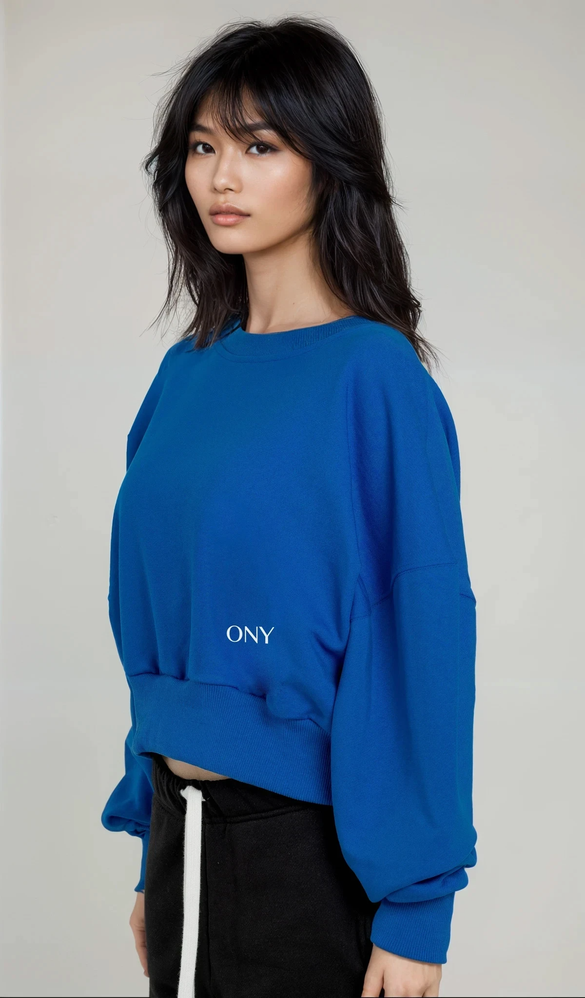 BLUE WOMEN'S CROPPED SWEATER