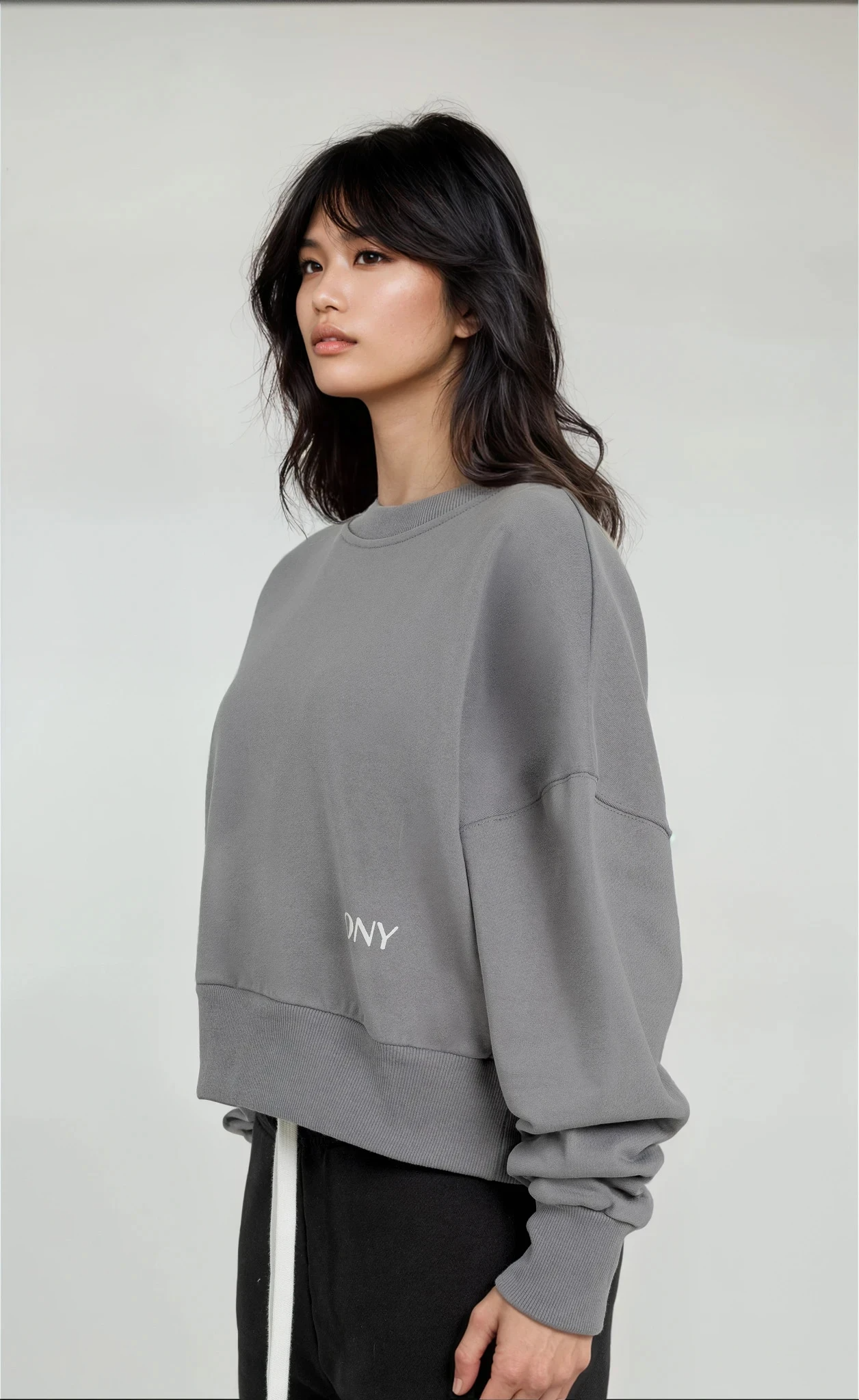 GREY WOMEN'S CROPPED SWEATER