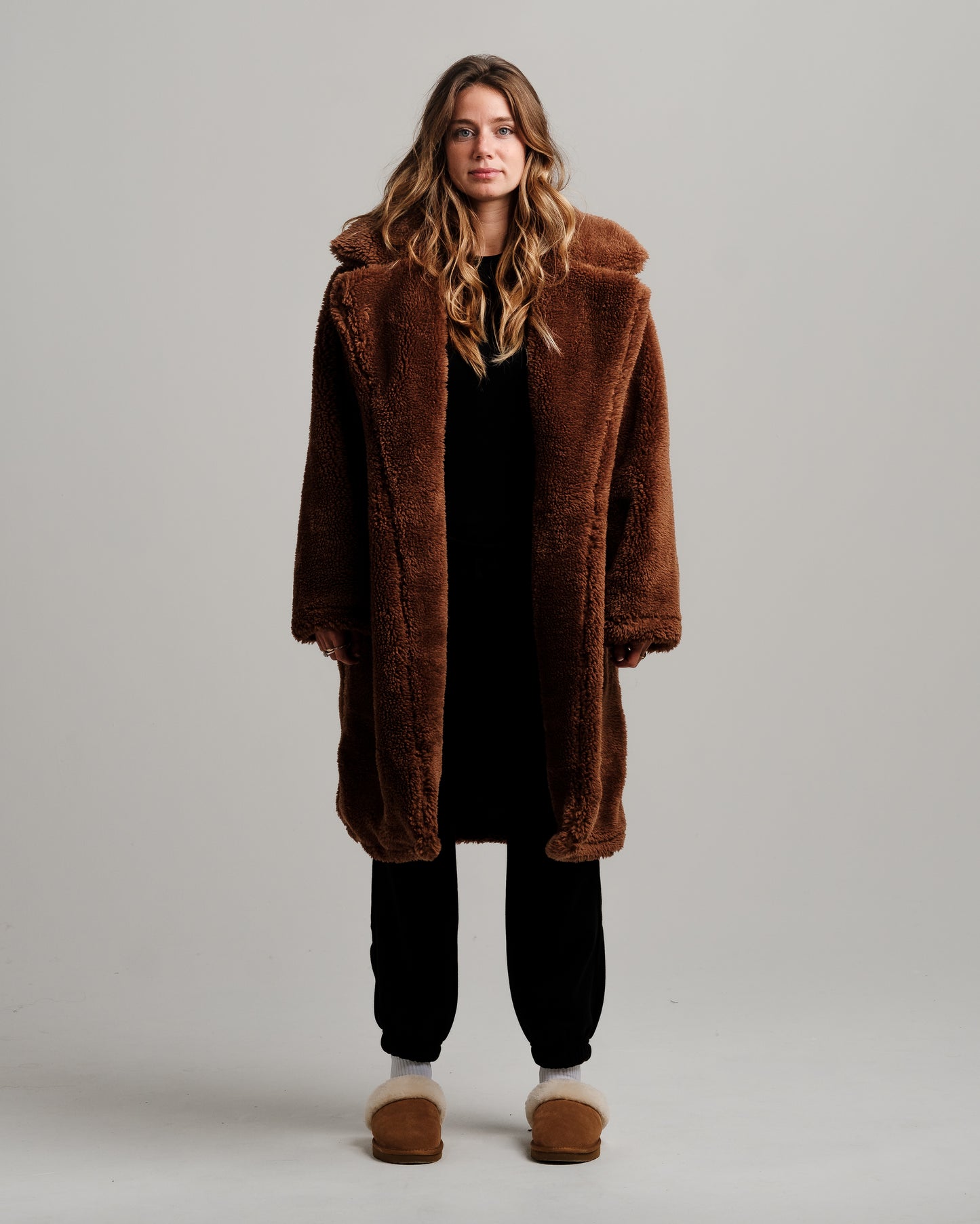 ONY Oversized Sherpa Trench Coat - Brown - It's Ony