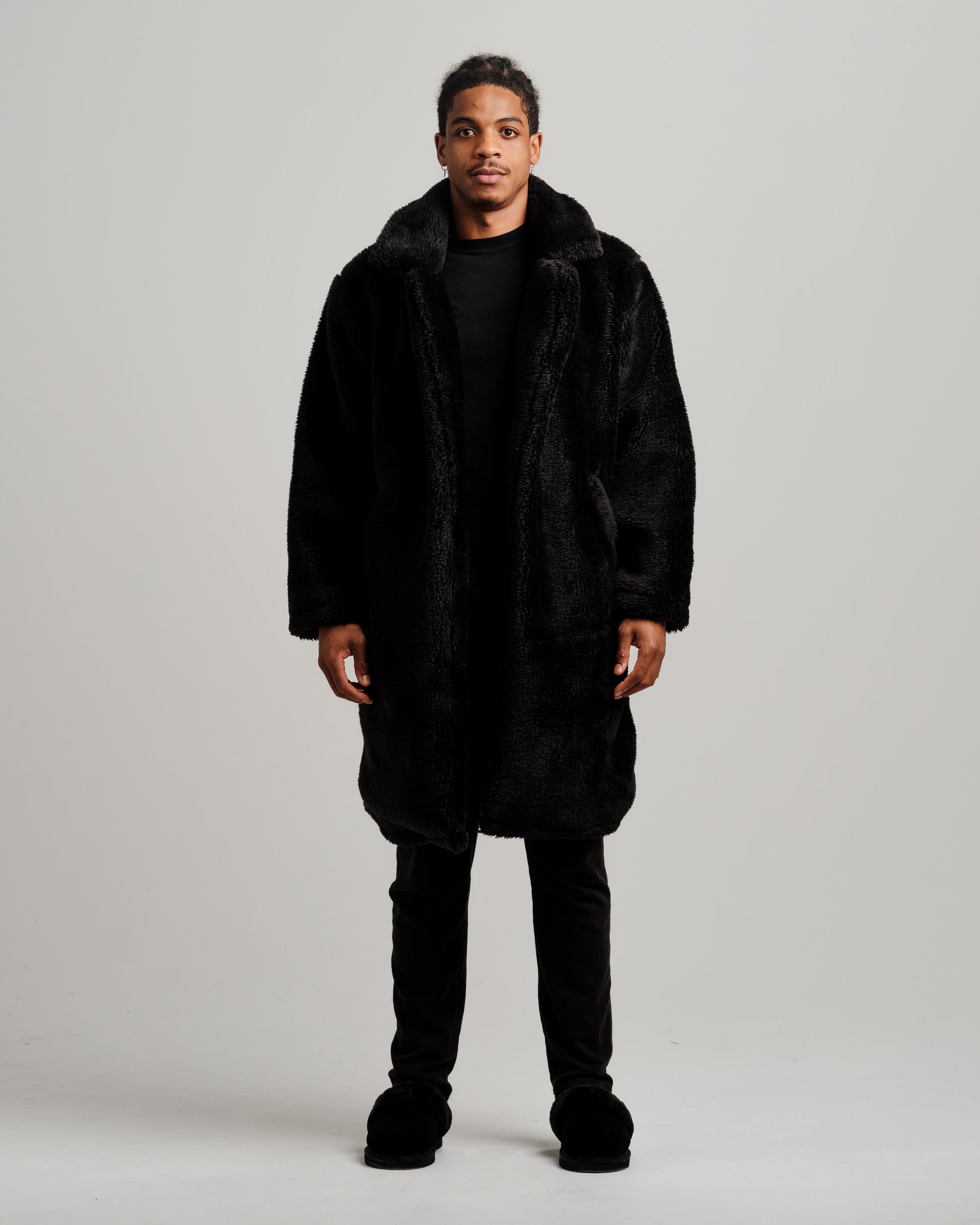 ONY Oversized Sherpa Trench Coat - Black - It's Ony