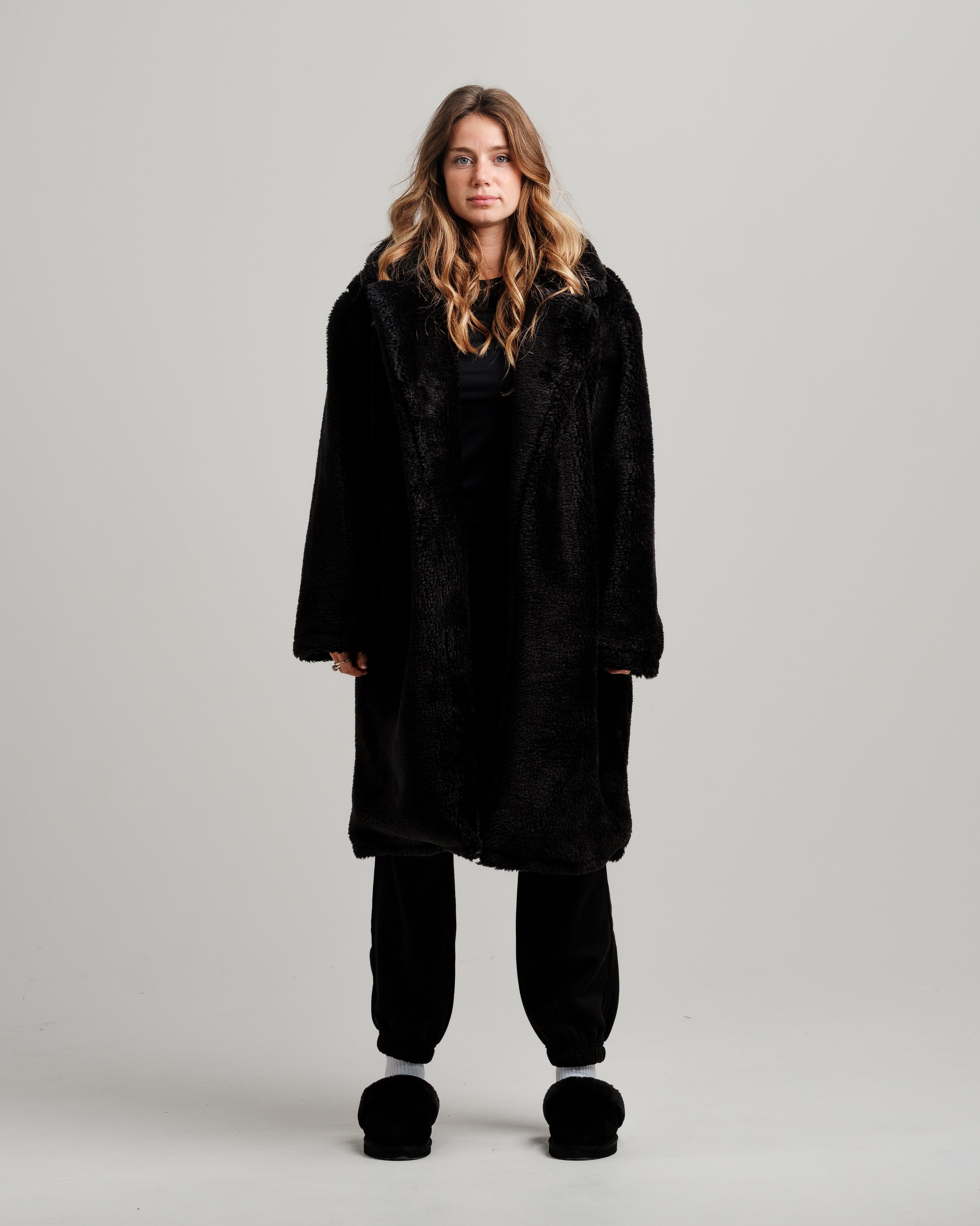 ONY Oversized Sherpa Trench Coat Black